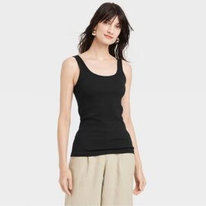 5/$25 A New Day Tank Top EUC